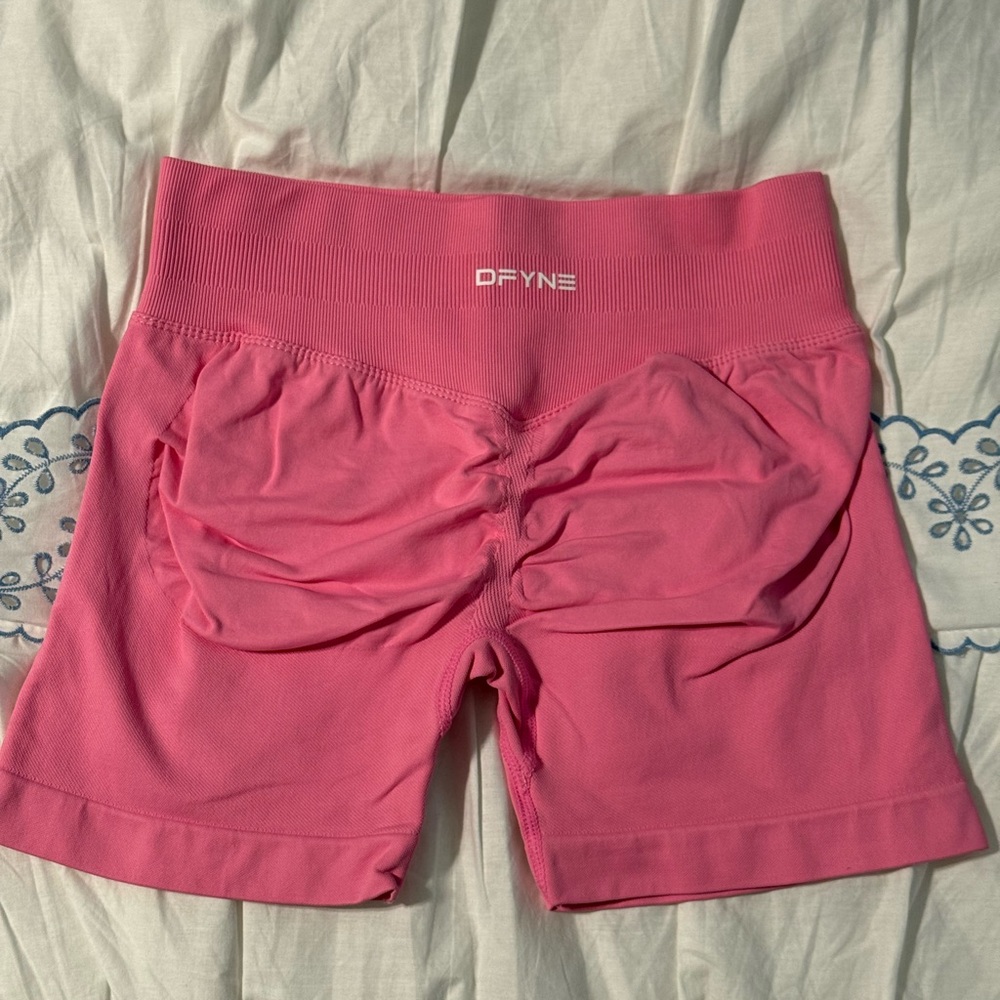 Dfyne Impact Shorts - Blossom